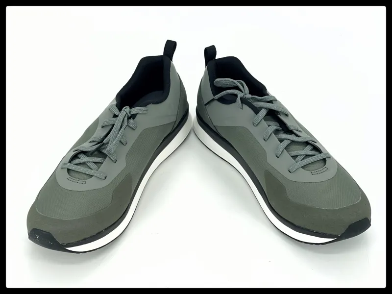 CT5 Casual Sneaker 2 Bolt  Men's EU 43 Olive